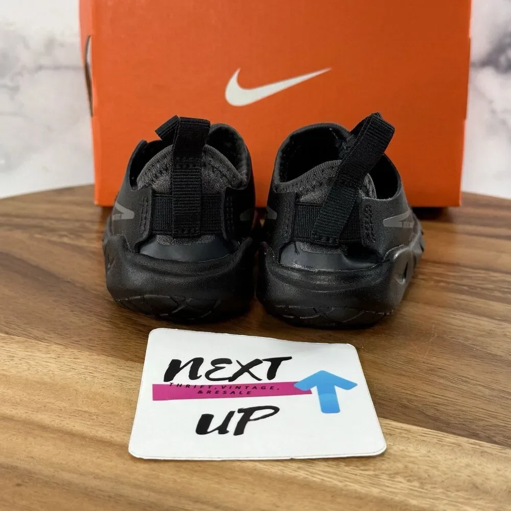 Size 5C Toddler-Nike Flex Runner 2 Triple Black Easy Slip On Kids Shoe Sneaker